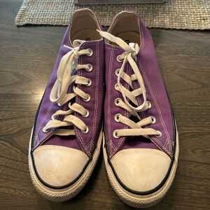 Converse Purple Canvas Sneakers M/8 or W/10 💜